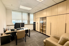 1_Manager-room-2